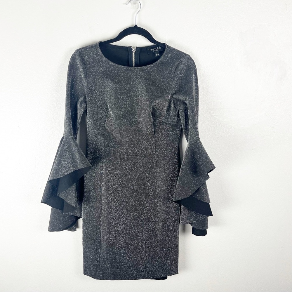 LAUNDRY By SHELLI SEGAL Silver Metallic Bell Sleeves Back Zipper Dress Size 2
